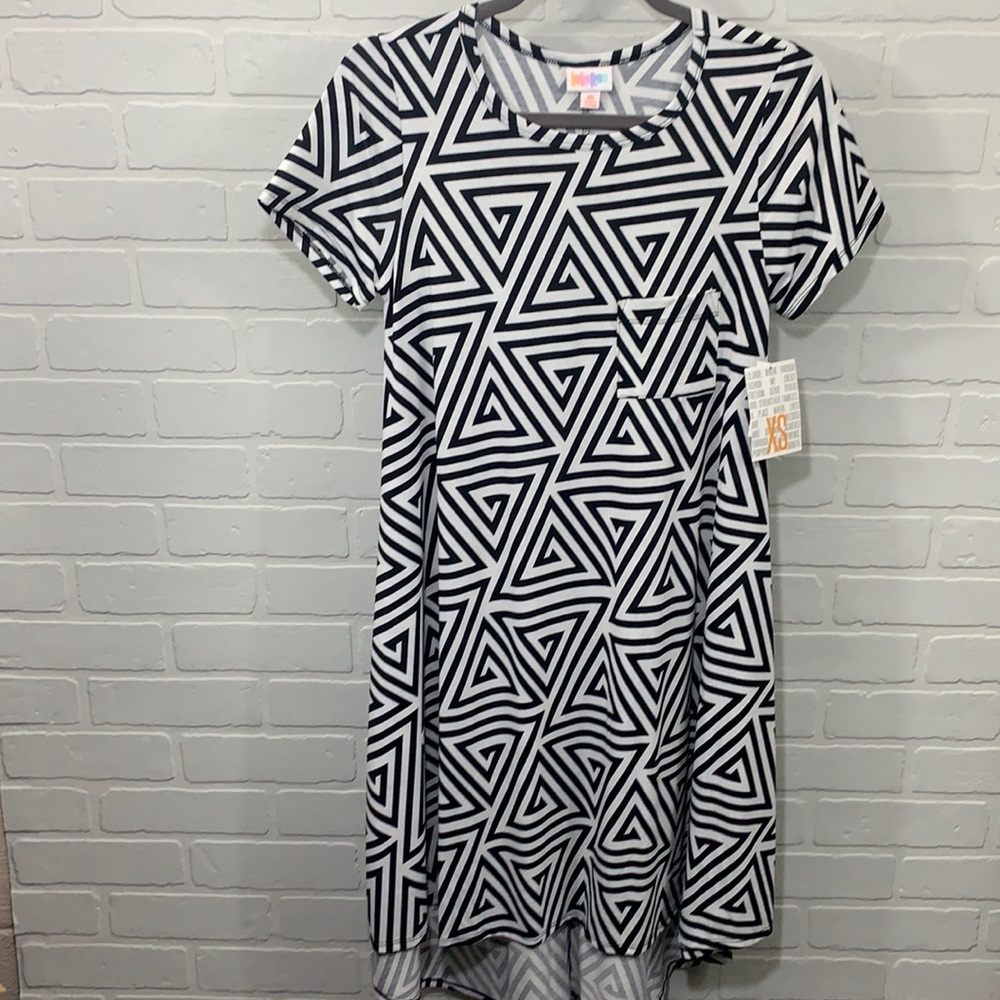 LuLaRoe NWT high low Carly dress - size XS